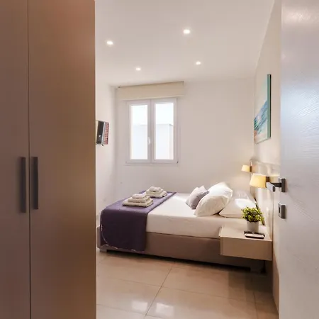 Апартаменты Virgilio Hosting Casa Nuovissima Vista Mare *