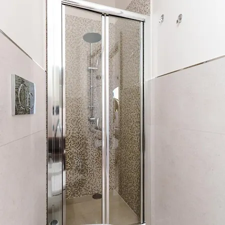 Virgilio Hosting Casa Nuovissima Vista Mare Апартаменты