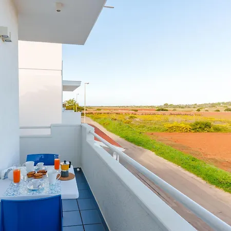 Virgilio Hosting Casa Nuovissima Vista Mare Apartamento *